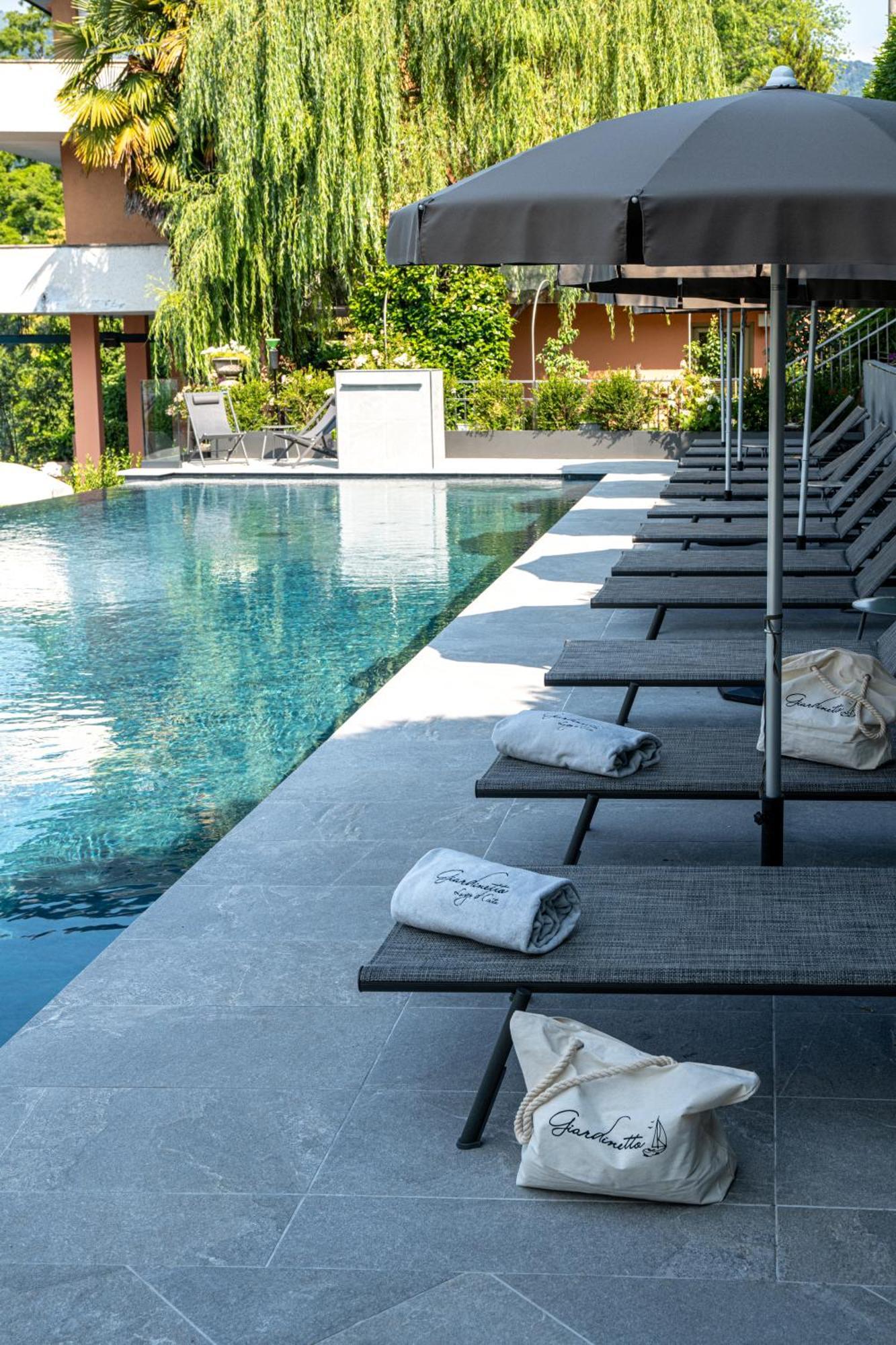 Giardinetto Hotel เปตเตนาสโก ภายนอก รูปภาพ